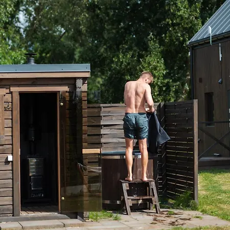 Vakantiehuis Uroczysko Nad Sauna & Balia